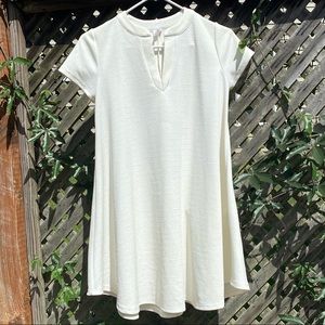 Off-White V Neck Short Sleeve Dress